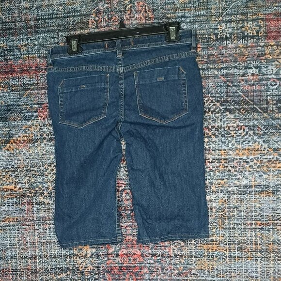 Tommy Bahama womens dark distressed stretch denim bermuda shorts 6 EUC - Picture 1 of 9